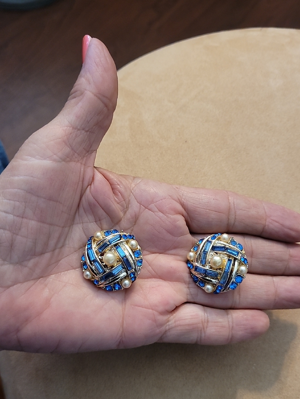 Earrings Vintage Blue Rhinestones Pearls Clip - Picture 3 of 6